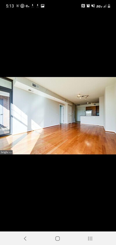 Primary Photo - 1021 N Garfield St