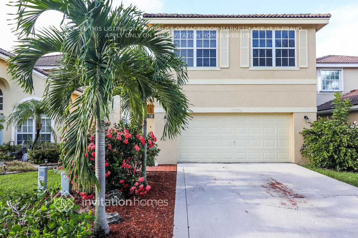 Foto principal - 7775 Springfield Lake Dr