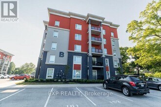 Building Photo - 5971 Dorchester Rd