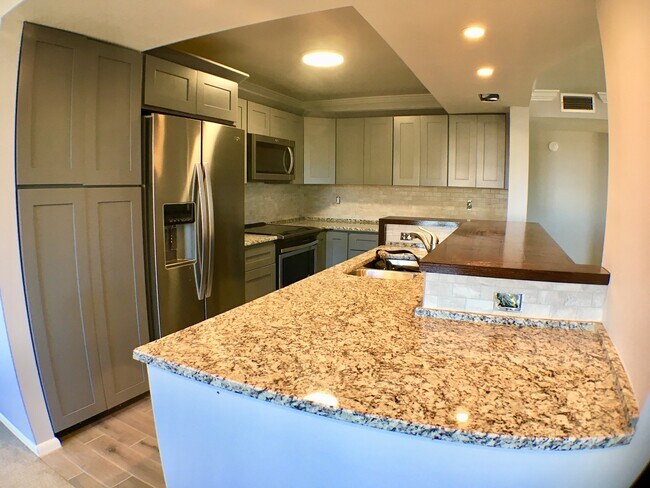 Foto del edificio - Stunning 2/2 condo