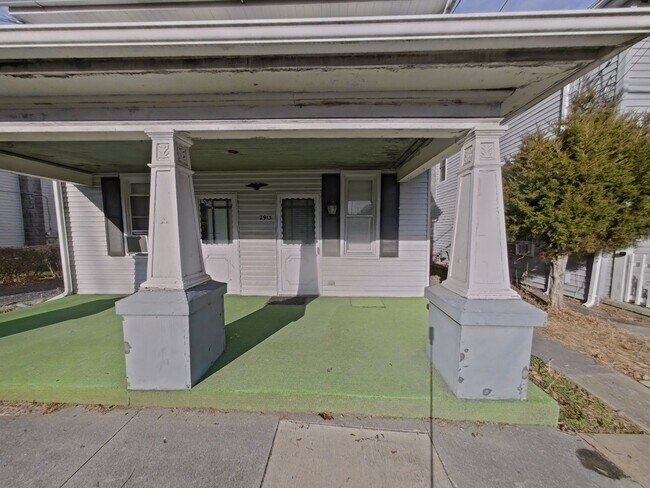 Building Photo - 2913-2915 Horseshoe Pike