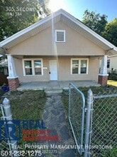 Building Photo - 305 2nd St