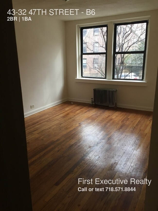 Foto del edificio - 4332 47th St