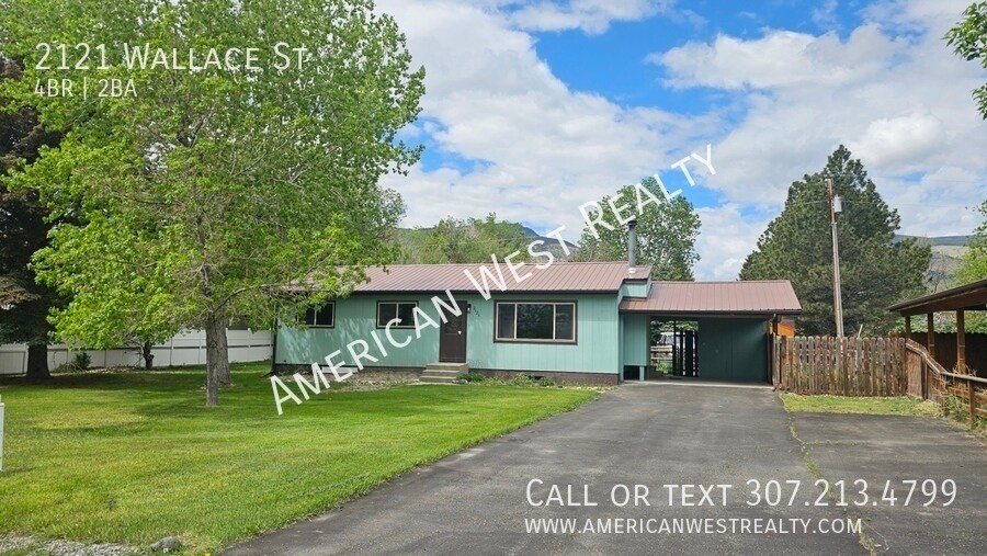 Primary Photo - 2121 Wallace St