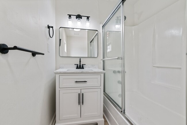 Photo - 3206 Dawson St Apartment