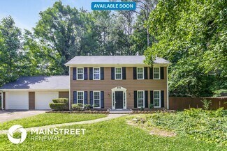 Building Photo - 320 Sumter Dr NE