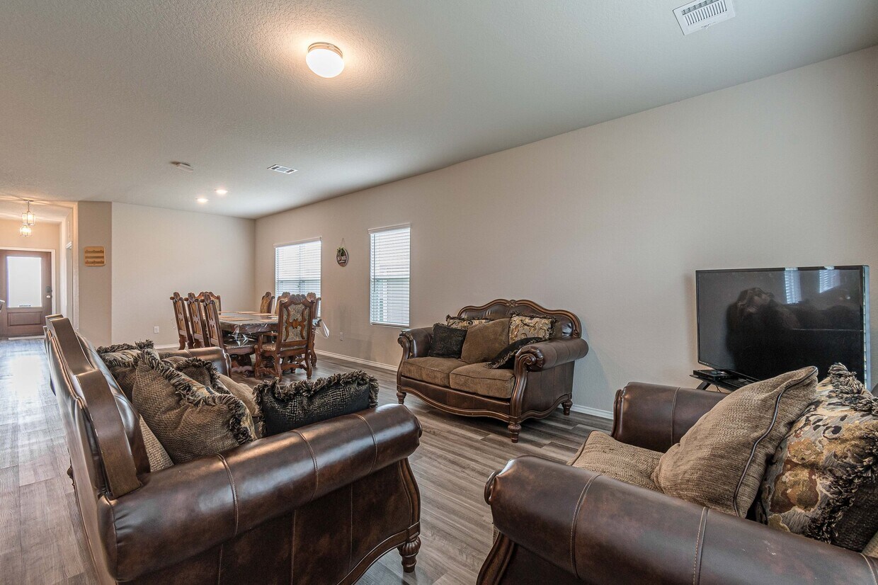 Foto principal - 8419 Cassia Cove