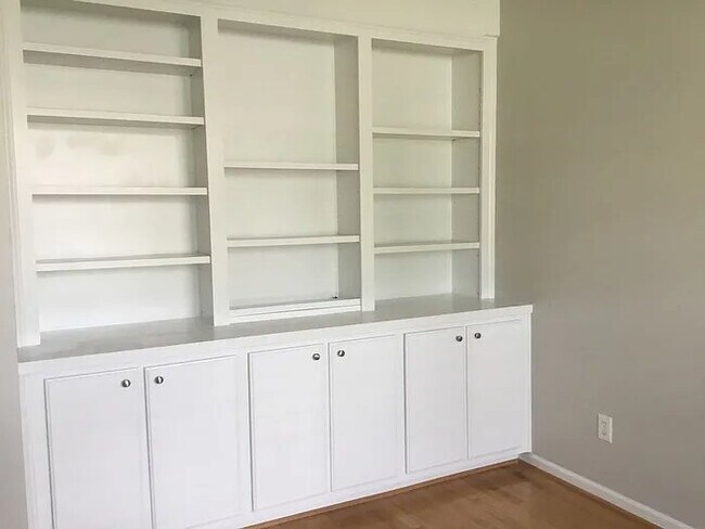 Foto del edificio - 453 Indigo Ridge Dr