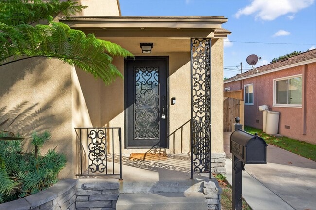 Foto del edificio - Beautifully Remodeled 3-Bedroom Home in Pr...