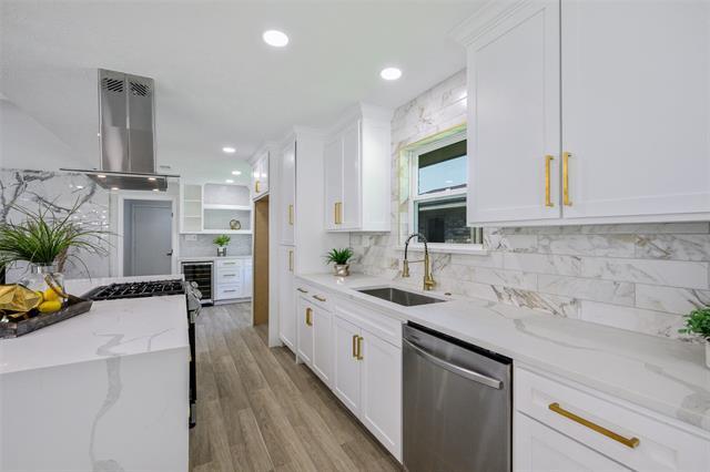 Foto del edificio - 2400 Bengal Ln