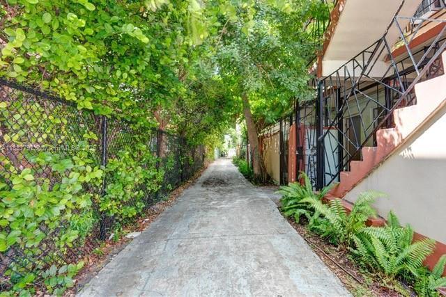 Foto principal - 542 NW 8th St