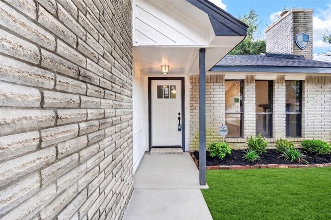 Building Photo - 22106 Westland Creek Dr