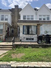 Building Photo - 3550 Bleigh Ave