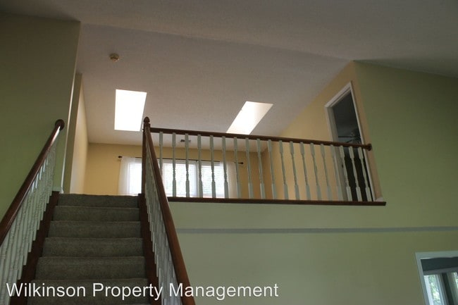 Building Photo - 2430 Annecy Dr