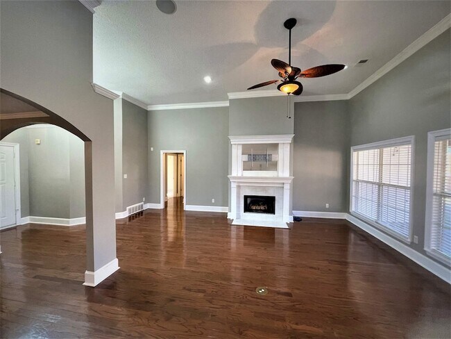 Building Photo - 11652 Belle Manor Dr