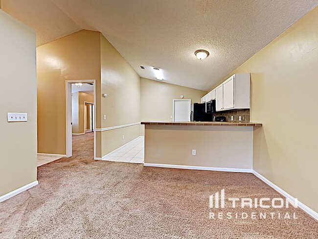 Building Photo - 115 Naugatuck Dr