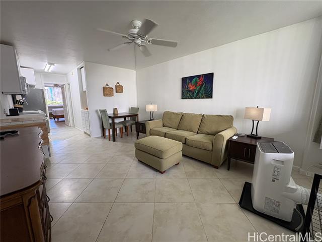 Foto del edificio - 425 Ena Rd