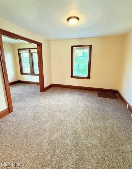 Foto del edificio - 828 Crouse St