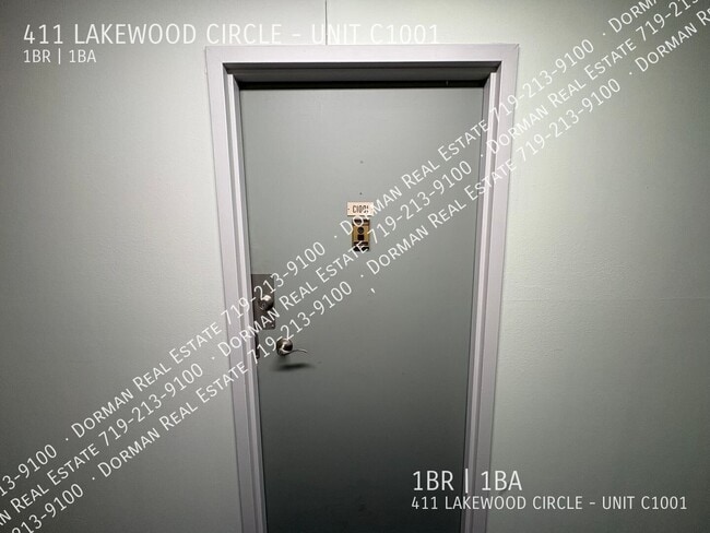 Building Photo - 411 Lakewood Cir
