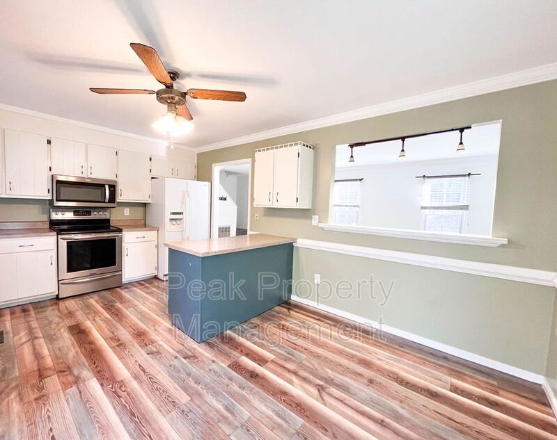 3512 Castlebury Dr, Chester, VA 23831 House Rental in Chester, VA