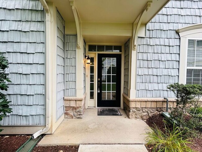 Foto del edificio - 13923 Gullane Dr