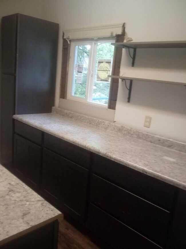 Remodeled, new kitchen in 2021! - 314 Ives Ave