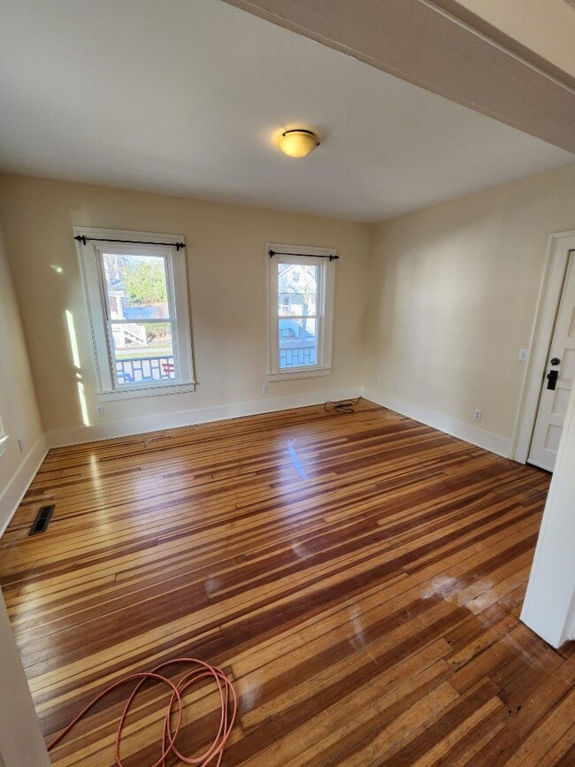 168 Elm St, Saratoga Springs, NY 12866 Townhome Rentals in Saratoga