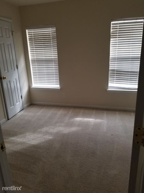 Foto del edificio - 4 br, 2.5 bath House - 6823 Jamison Lane