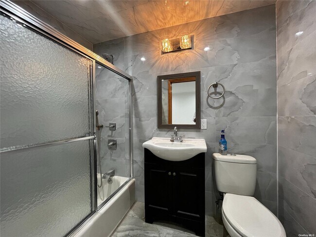 Foto del edificio - 147-30-147-77 77th Ave