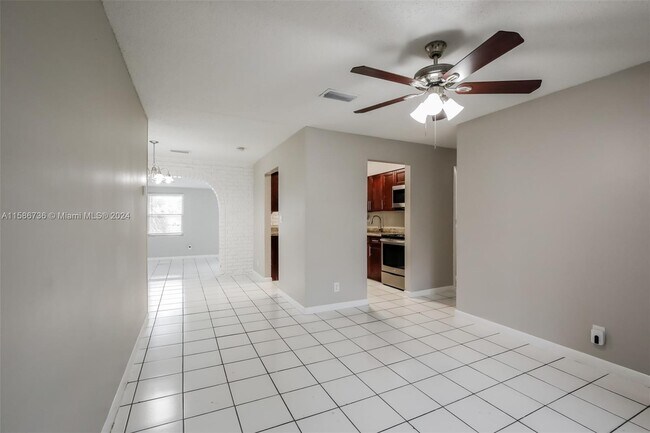 Foto del edificio - 1850 NW 47th Ave