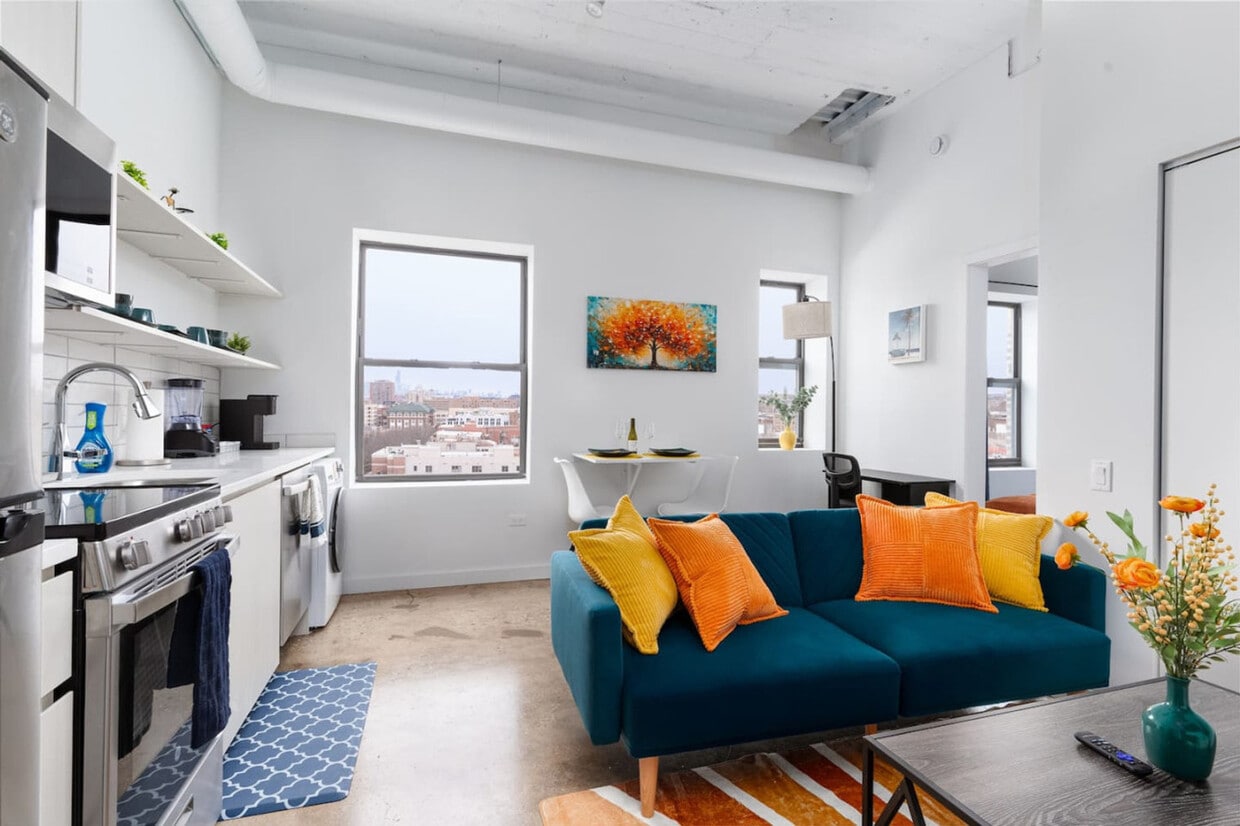 Foto principal - 1049 W Lawrence Ave