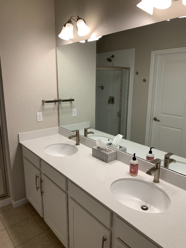 Building Photo - 618 Stonebridge Dr