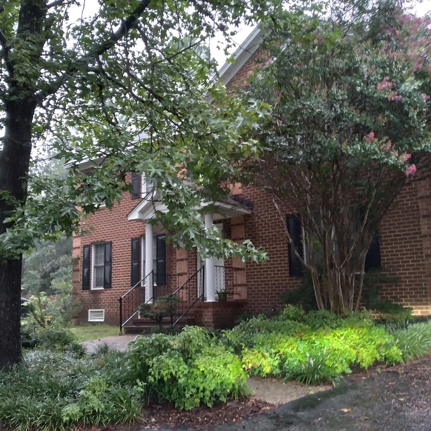 Primary Photo - 4924 Lippingham Dr