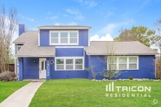 Building Photo - 1712 Hartford Dr