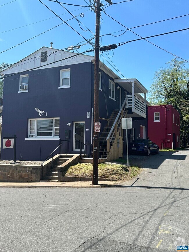 Building Photo - 301 South Street West