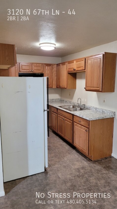 Foto principal - 2 Bed 2 Bath Condo off 67th Ave and Osborn!