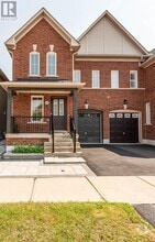 Building Photo - 48 Carpendale Crescent
