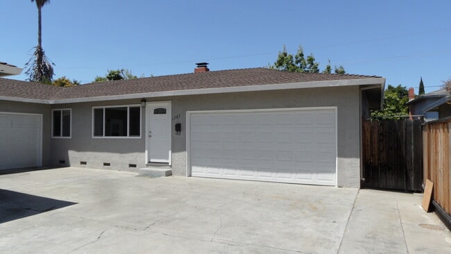 Photo - 1705 Foxworthy Ave Apartment