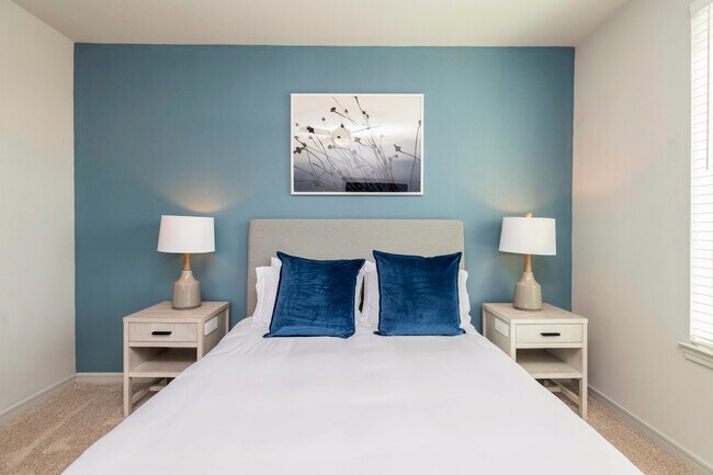 Foto del edificio - 12408 Dessau Rd