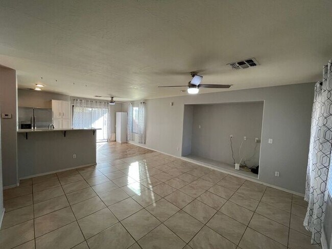 Building Photo - COMING SOON! Gorgeous 3 Bed 2 Bath in Buck...