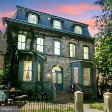 Building Photo - 3408 Race St