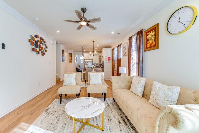 Foto del edificio - 8749 Bethany Crk Ave