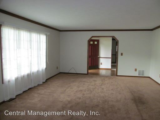 Building Photo - 56010 Jefferson Knolls Dr