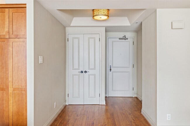 Foto del edificio - 1111 Caroline St