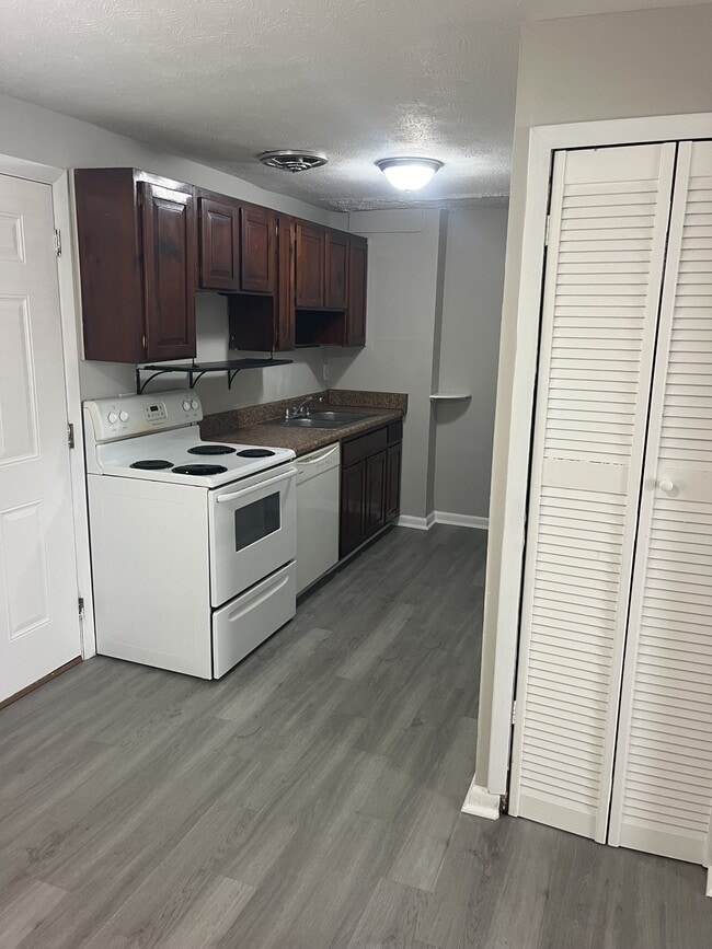 Building Photo - 1764 Mindanao Dr
