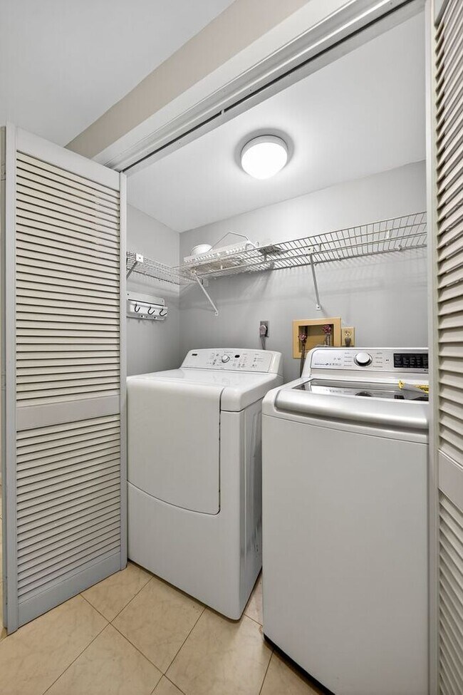 Foto del edificio - 85 Brookeside Pl