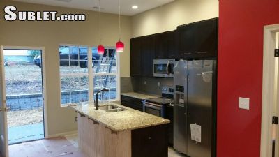 Building Photo - 133 Pineland Cir