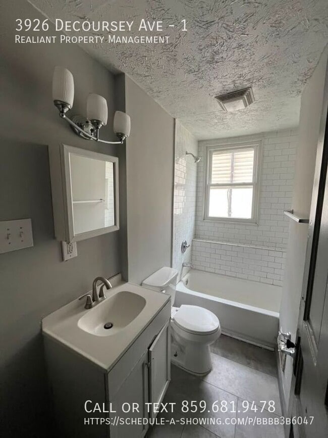 Building Photo - 3926 Decoursey Ave