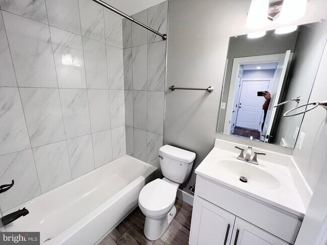 Foto del edificio - 447 Orange St SE