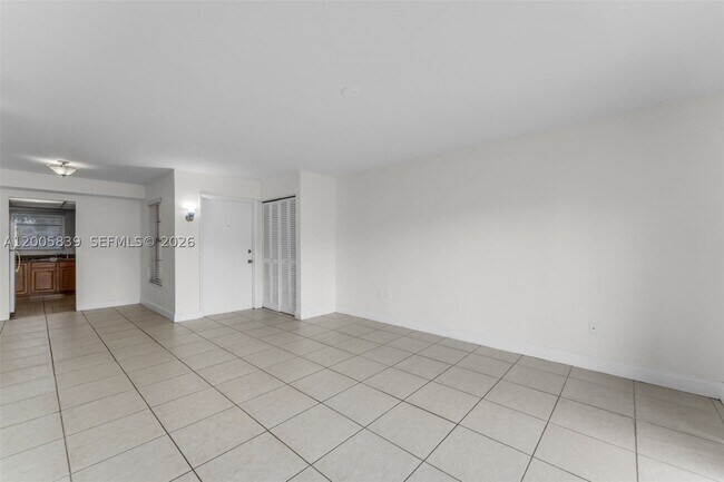 Foto del edificio - 7560 SW 82nd St